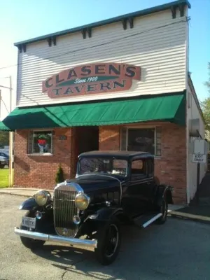 CLICK for Clasen's Tavern in Union INFO